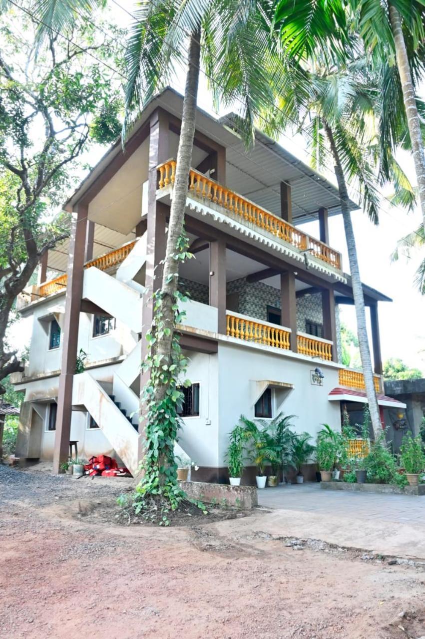 Sneh Beach Homestay - Wayangani Vengurla Exterior photo