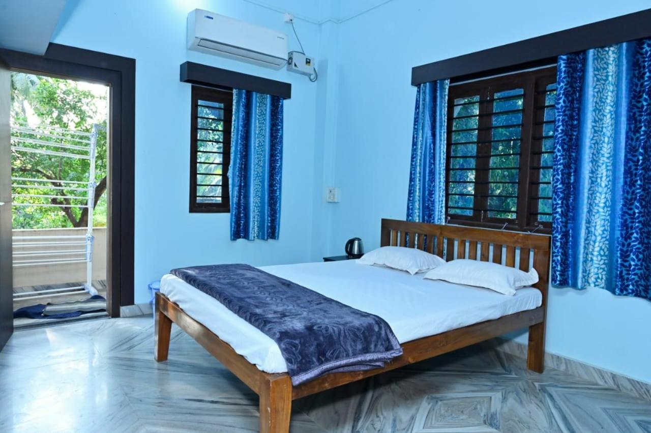 Sneh Beach Homestay - Wayangani Vengurla Exterior photo